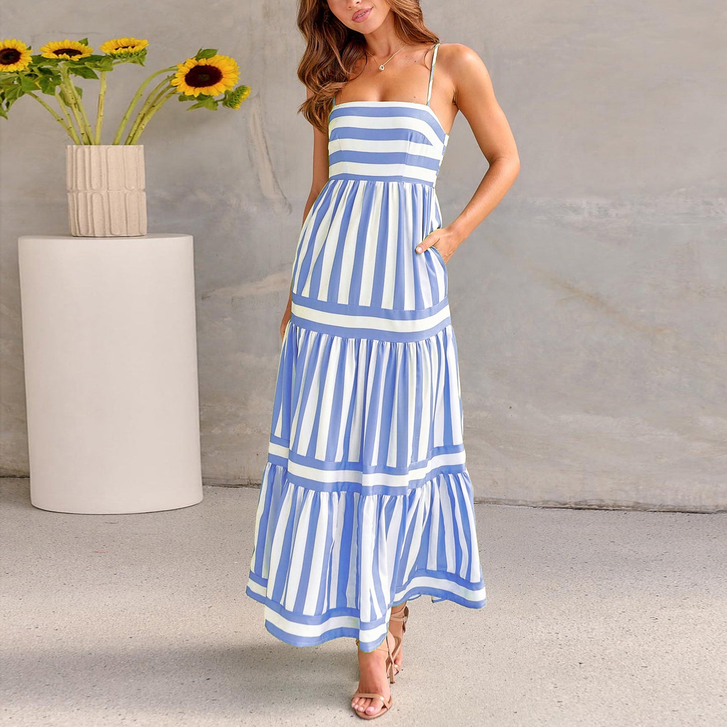 Summer Striped Suspender Maxi Dress with Pockets - Fashionable Square Neck Backless Beachwear for Women