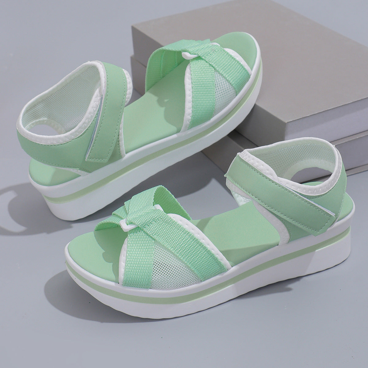 Breathable Mesh Cross-Strap Sandals with Velcro and Thick Sole - Perfect for Beach Days