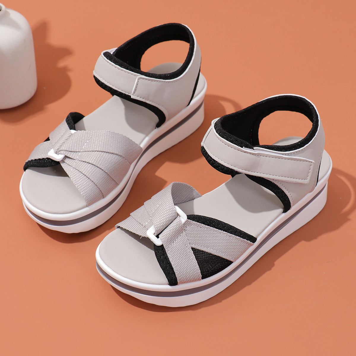 Breathable Mesh Cross-Strap Sandals with Velcro and Thick Sole - Perfect for Beach Days