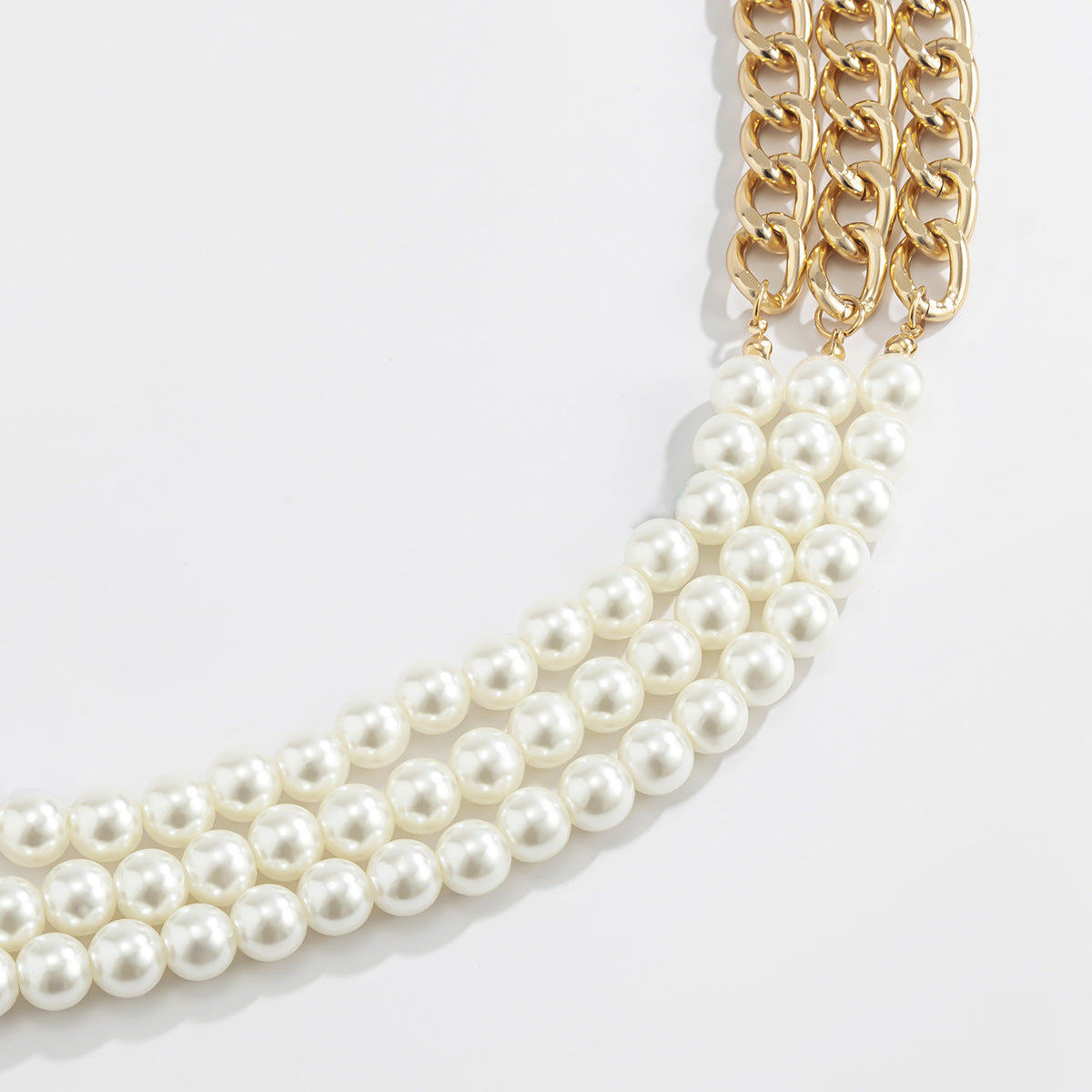 Elegant Waist Chain with Three-Layer Pearl Detail - Versatile Belt for Dresses and Shirts