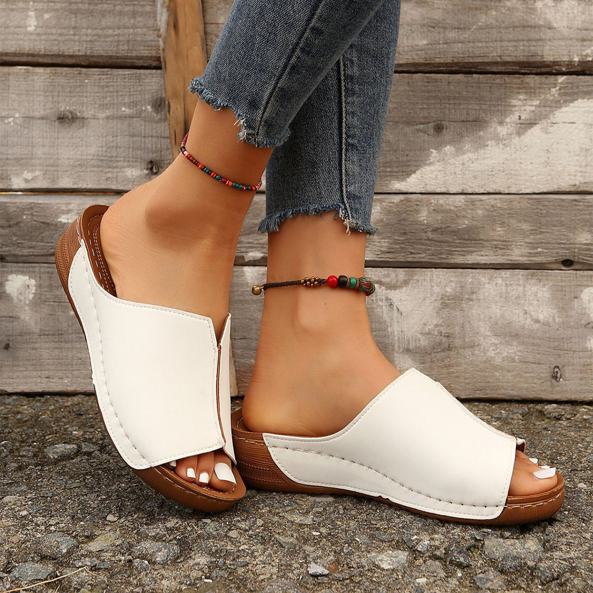 Elevate Your Style: Chic Peep-Toe Wedge Sandals for Summer Adventures!